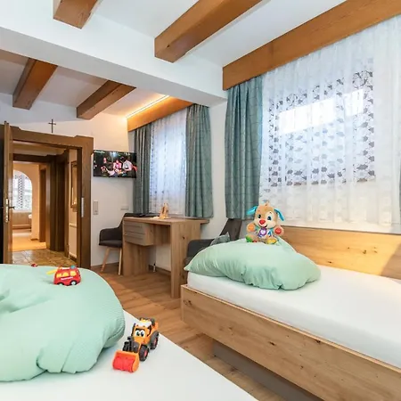 Gasthof Oberwirt Und Elisabeth Отель Герлос