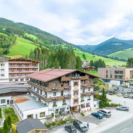 Gasthof Oberwirt Und Elisabeth 3*