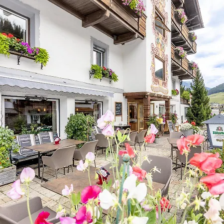 Gasthof Oberwirt Und Elisabeth فندق
