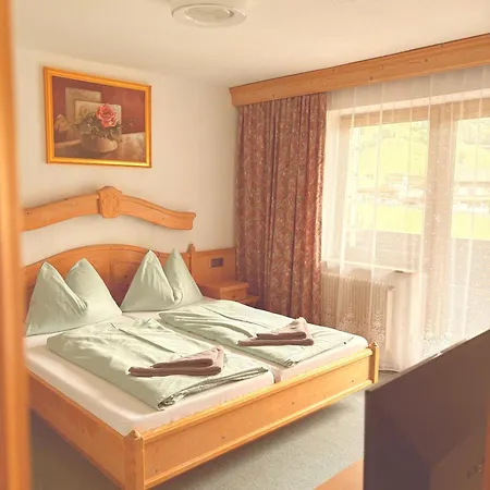 بيت ريفي Gasthof Oberwirt Und Elisabeth 3*